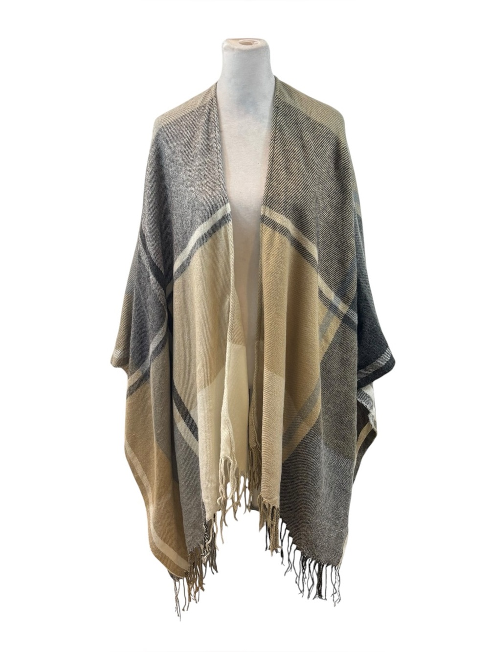 Brand new with Tags Modena‎ Brand Taupe Plaid Fringe End Poncho One Size
